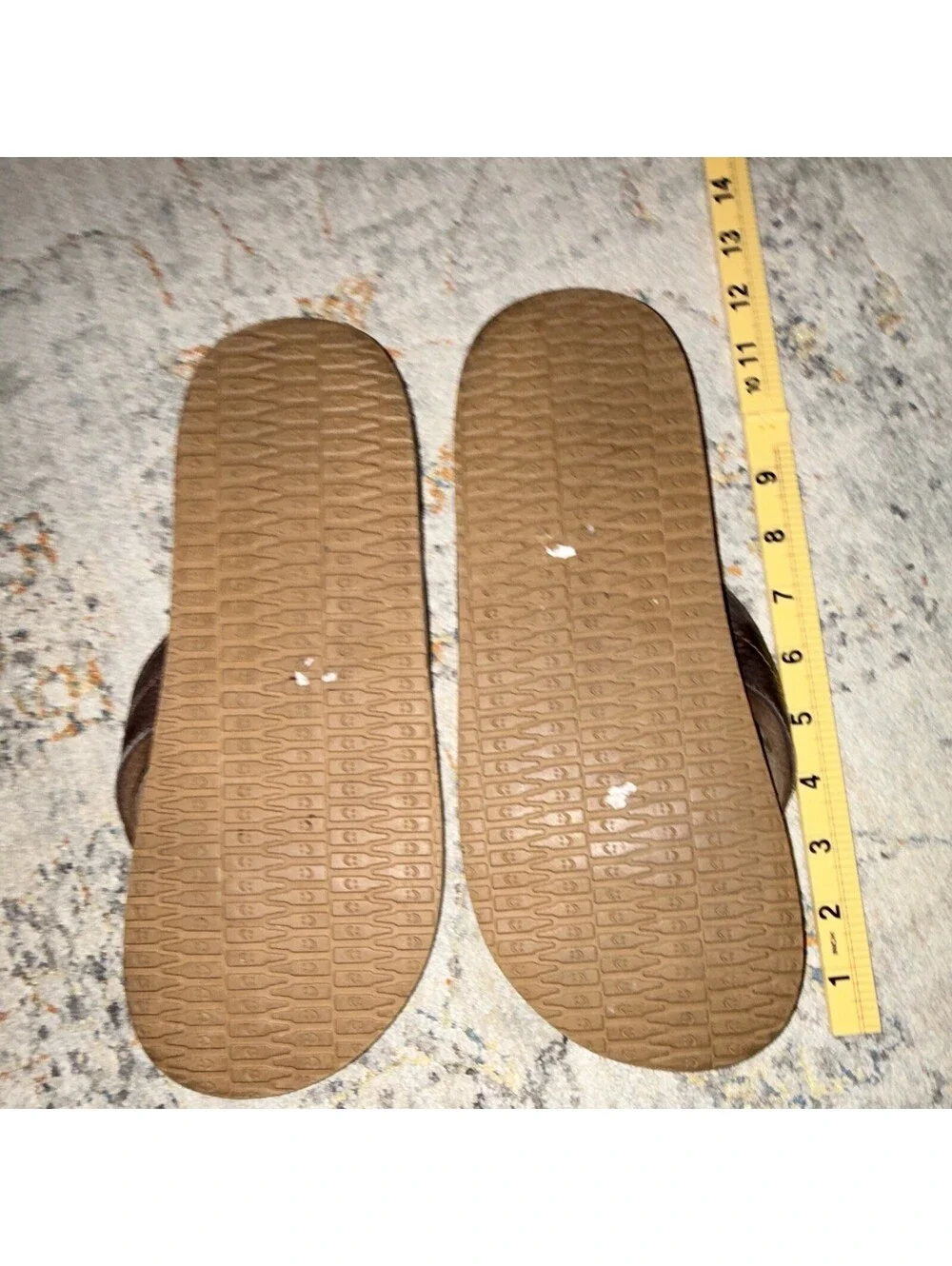Sanuk Men’s Brown/Gray Flip Flop Sandals Logo Accent US 12 MPN SN 1016630
